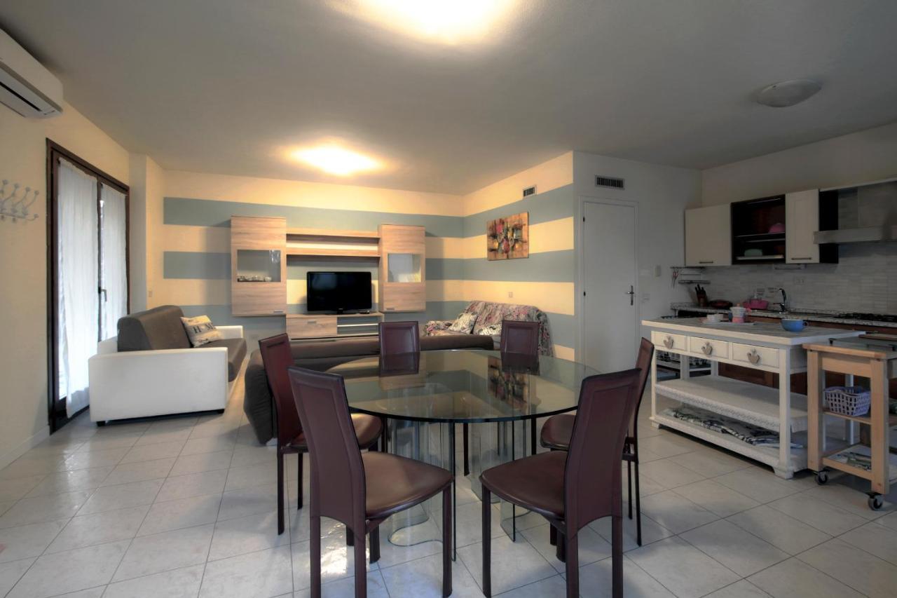 Colombare Suite - Italian Homing Сірміоне Екстер'єр фото